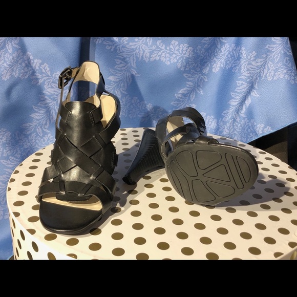 Brand New Etienne Aigner black heels! - Picture 6 of 14